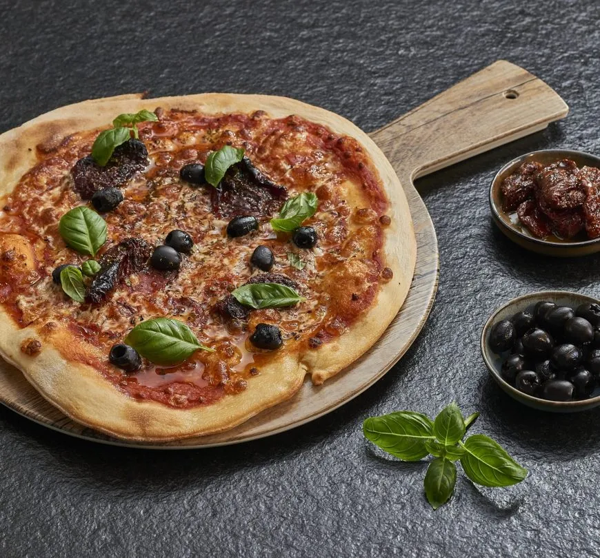 Zdjęcie Pizza Rossa - Co to jest? Odkryj sekrety włoskiej pizzy