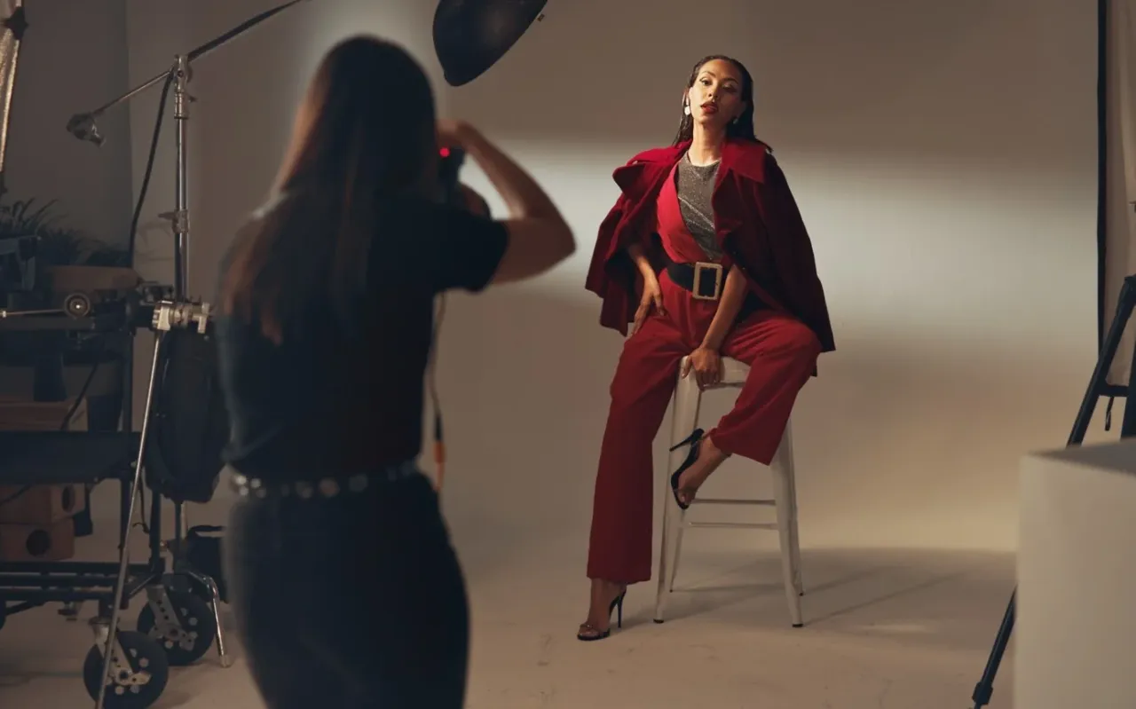 Zdjęcie Ile zarabia fotograf amator? Sprawdź realne zarobki i porady