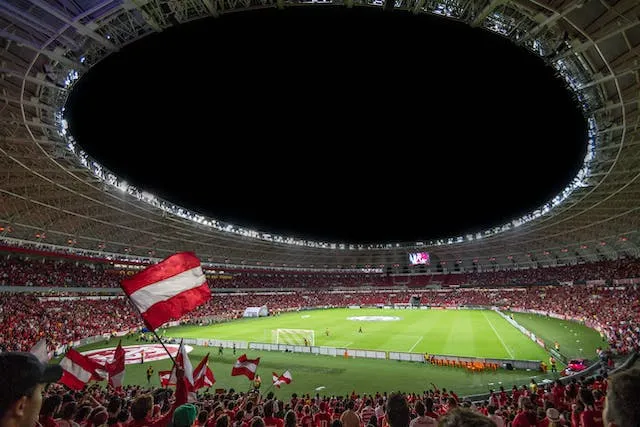 Zdjęcie Dlaczego dzieci wyprowadzają piłkarzy na mecze? Tradycja i emocje