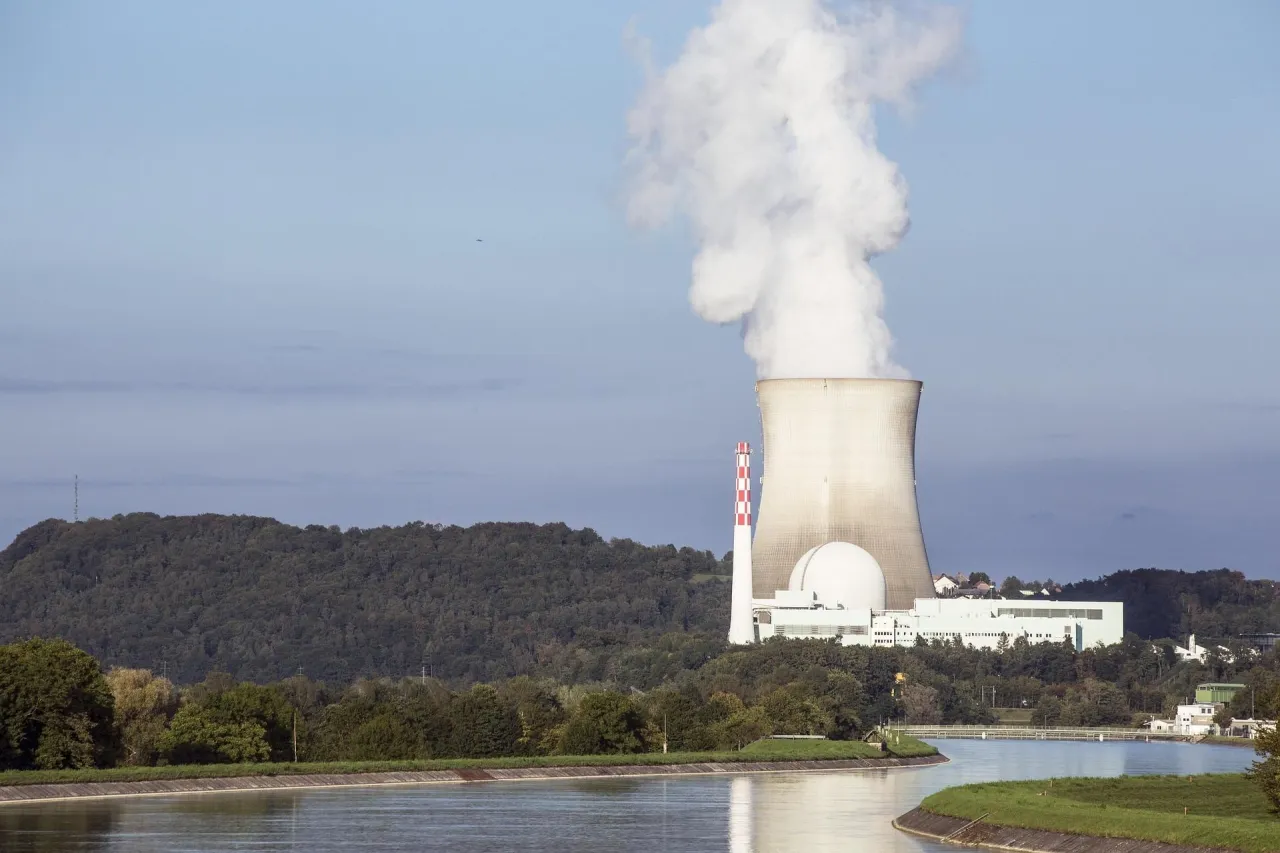 Zdjęcie Elektrownia atomowa w Koninie: aktualny status i kontrowersje projektu