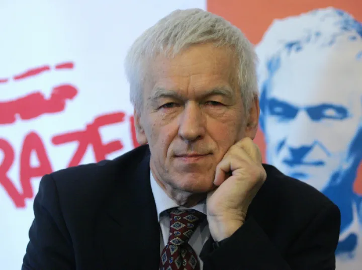 Zdjęcie Kornel Morawiecki ile ma lat? Poznaj jego życie i osiągnięcia