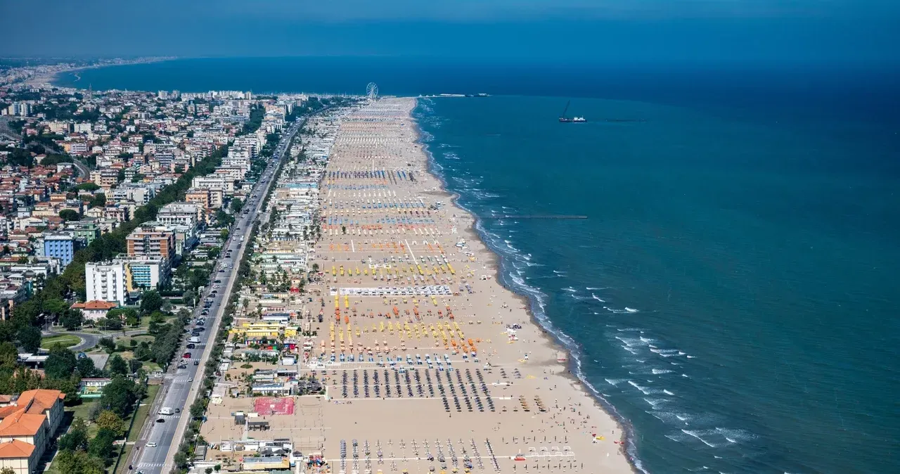 Zdjęcie Czy w Rimini jest bezpiecznie? Odkryj zagrożenia i bezpieczne miejsca