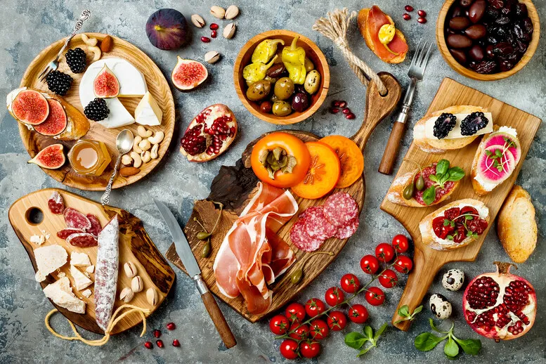 Zdjęcie Tapas co to takiego? Poznaj ich smak, rodzaje i kulturę hiszpańską