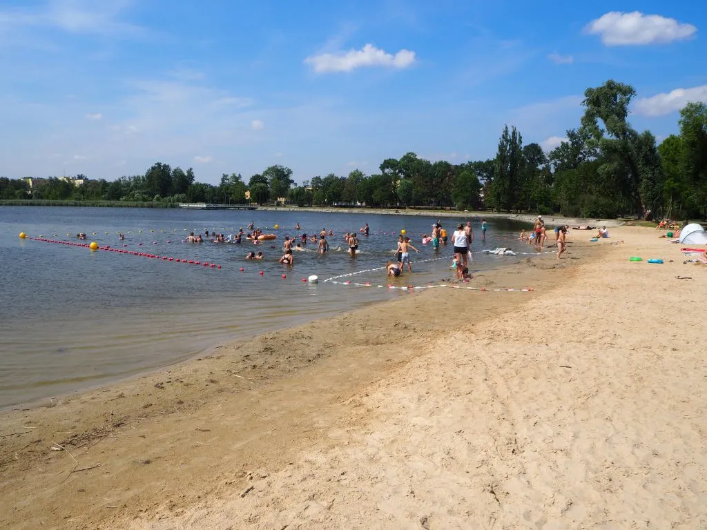 Zdjęcie Jezioro Małe Żnińskie: atrakcje, noclegi i sekrety przyrody w jednym miejscu