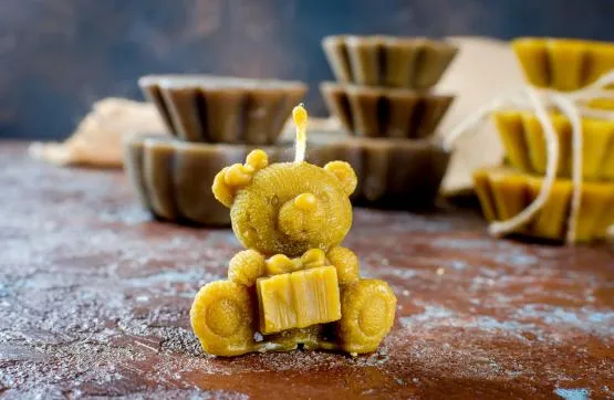 Zdjęcie Jak zrobić świeczkę w formie silikonowej bez zbędnych trudności