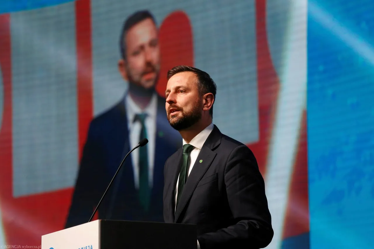 Zdjęcie Kto jest liderem partii PiS? Fakty o Jarosławie Kaczyńskim