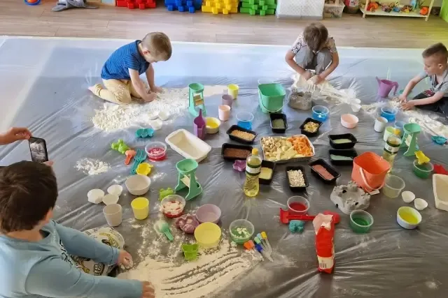 Zdjęcie Zajęcia sensoryczne Kraków - rozwój dziecka przez zabawę i terapię