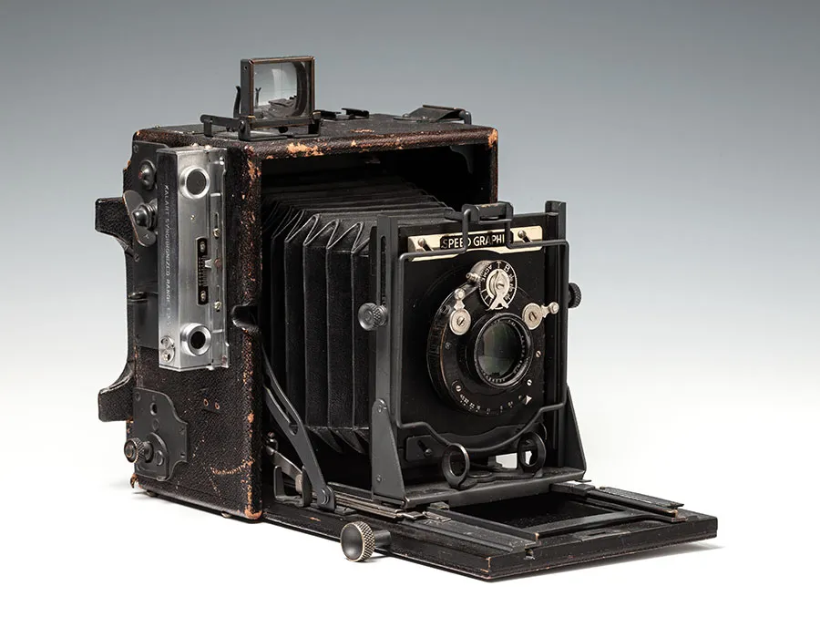 Zdjęcie Jaki pierwszy aparat fotograficzny zmienił historię fotografii?