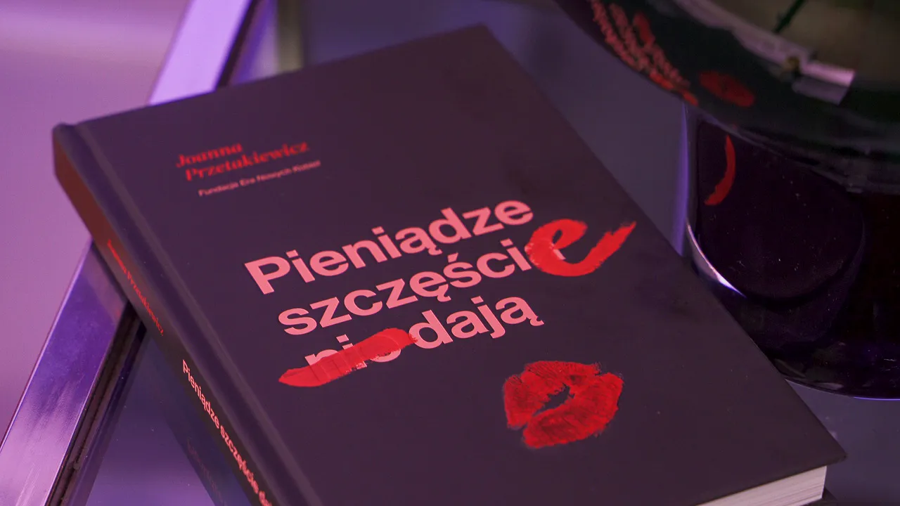 Zdjęcie Czy pieniądze dają szczęście? Przykłady z literatury, które zaskakują