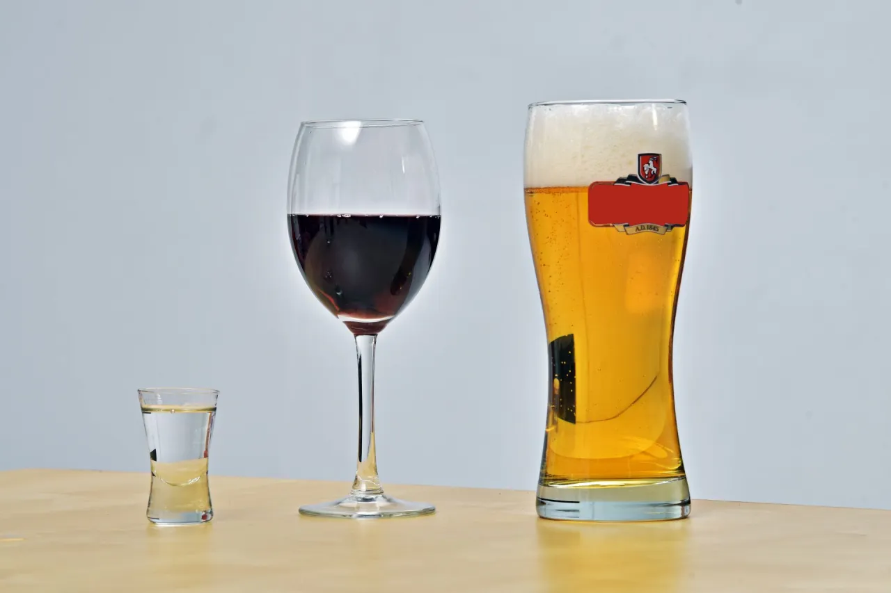 Zdjęcie W jakim kraju można mieć najwięcej promili? Zaskakujące fakty o BAC