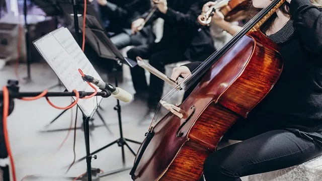 Zdjęcie Ile kosztuje oprawa muzyczna w kościele? Sprawdź, jak uniknąć ukrytych kosztów!