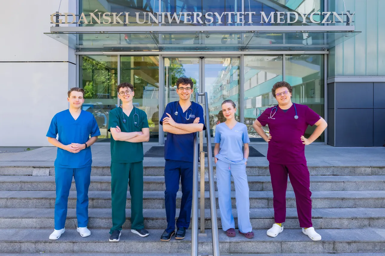 Zdjęcie Gdański Uniwersytet Medyczny: Najlepsze programy i badania medyczne