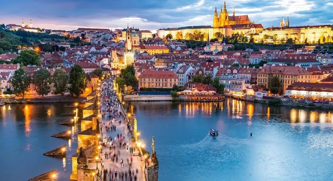 Zdjęcie Najważniejsze atrakcje w Pradze, które musisz zobaczyć podczas wizyty