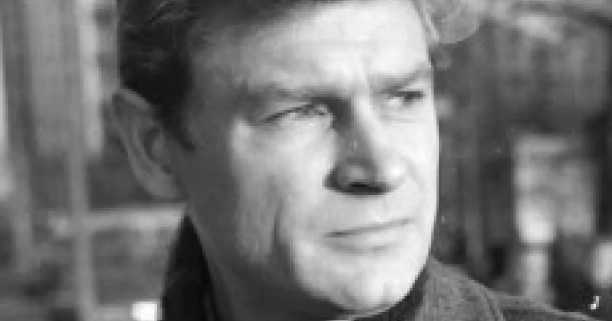 Zdjęcie W którym roku urodził się Stanisław Mikulski? Oto zaskakujące fakty
