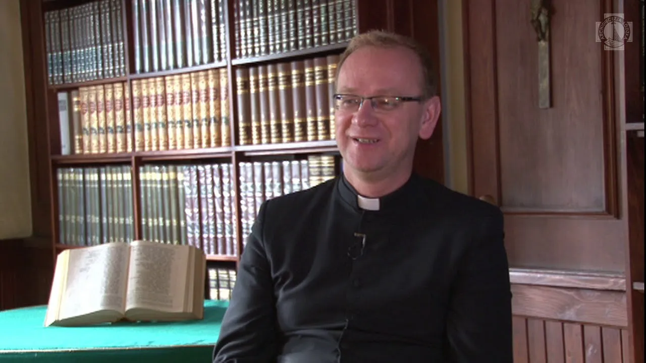 Zdjęcie Jak czytać Biblię instrukcja: praktyczne metody dla każdego czytelnika