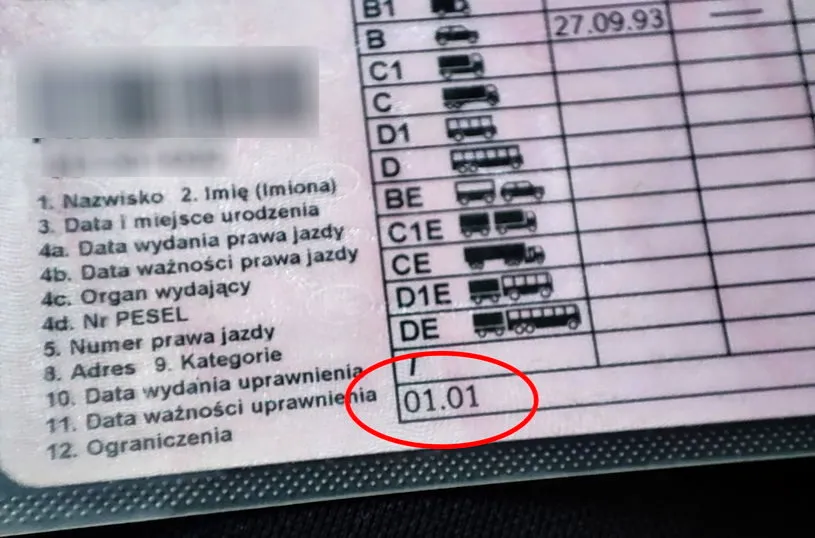 Zdjęcie Jak sprawdzić aktualną ważność swojego prawa jazdy?