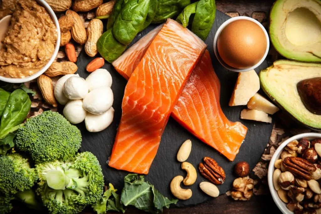 Zdjęcie Jak ułożyć dietę na redukcję tkanki tłuszczowej i uniknąć błędów