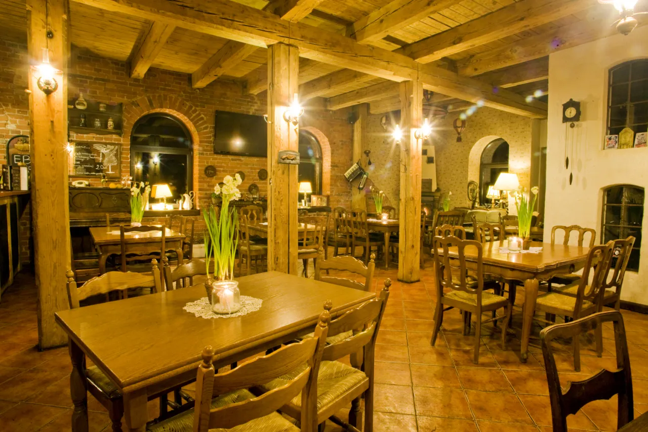 Zdjęcie Gdzie zjeść w Elblągu? Odkryj najlepsze restauracje i smaki