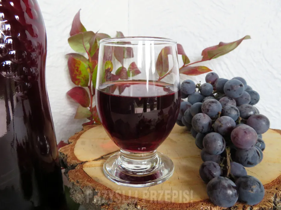 Zdjęcie Jak zrobić wino bez drożdży i cieszyć się naturalnym smakiem