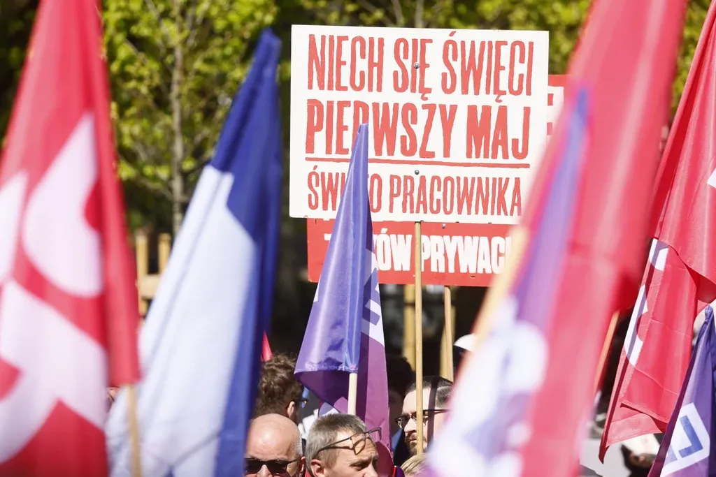 Zdjęcie 1 maja w jakich krajach wolne - poznaj miejsca, gdzie świętują ten dzień