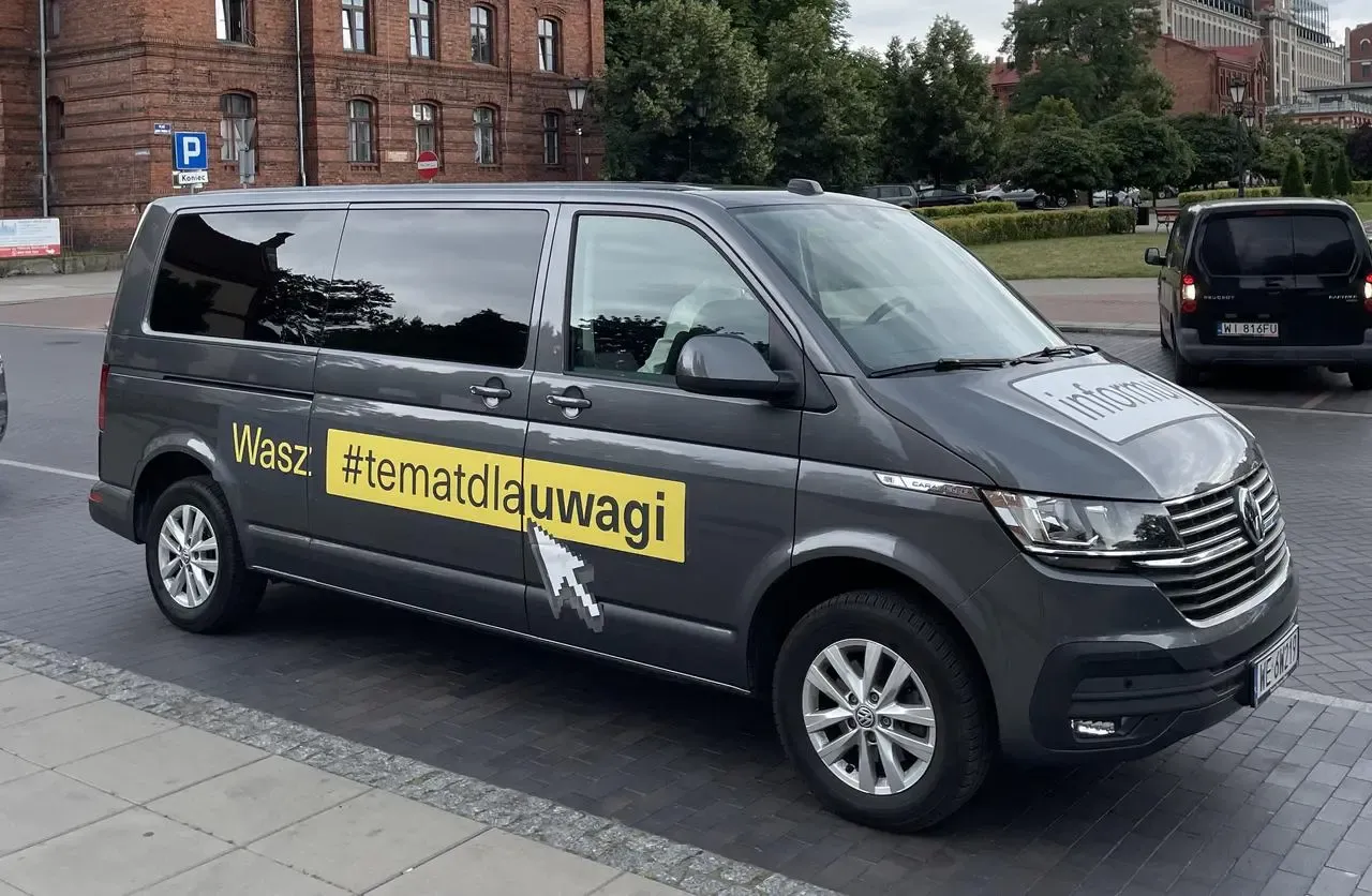 Zdjęcie Gdzie bus? Znajdź najbliższy autobus i uniknij opóźnień