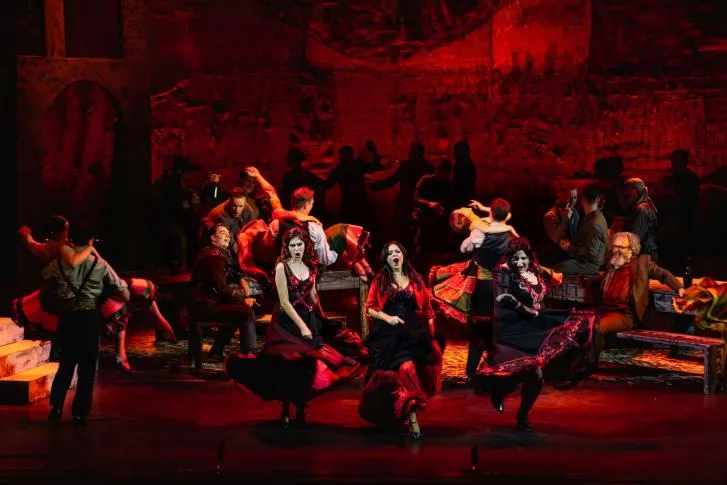 Zdjęcie Teatr dla gojów co to znaczy? Zrozumienie pejoratywnego kontekstu