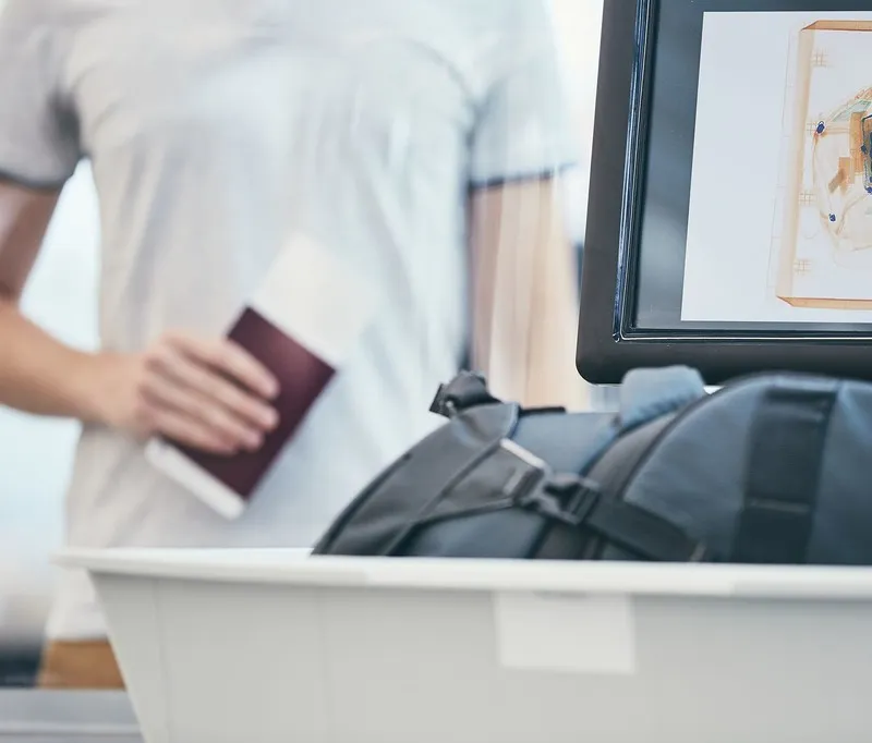 Zdjęcie Ile płynów w bagażu podręcznym? Uniknij problemów na lotnisku