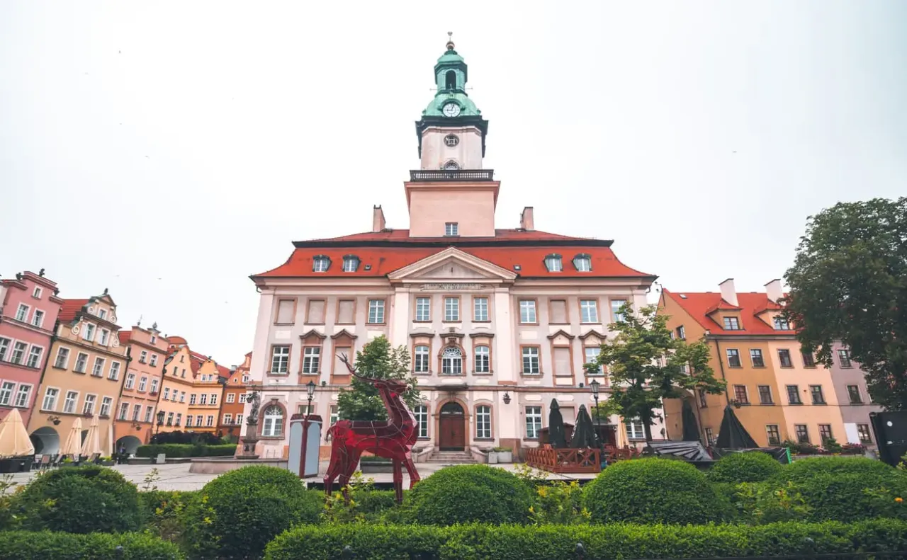 Zdjęcie Jelenia G&oacute;ra: Atrakcje miasta i okolic - przewodnik po Karkonoszach