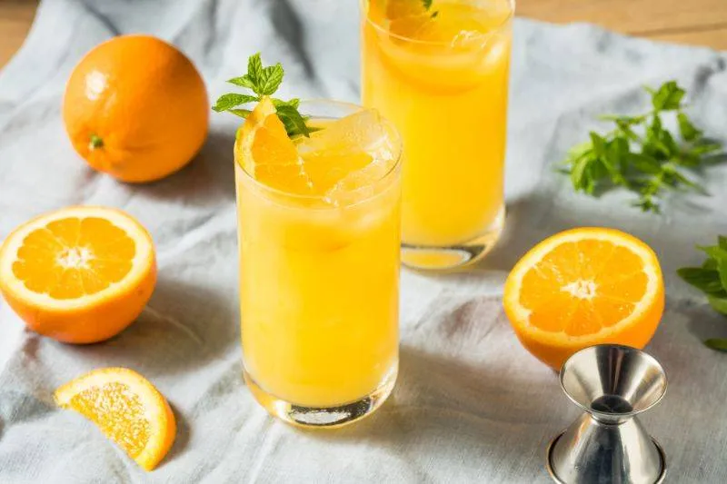 Zdjęcie Najlepszy przepis na drink z ginem i sokiem pomarańczowym, który zachwyca