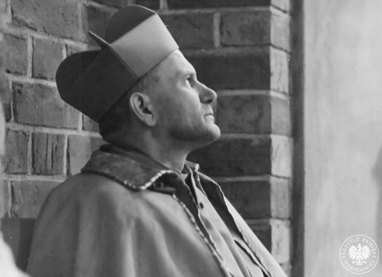 Zdjęcie W którym roku zmarł Karol Wojtyła? Prawda, którą warto znać