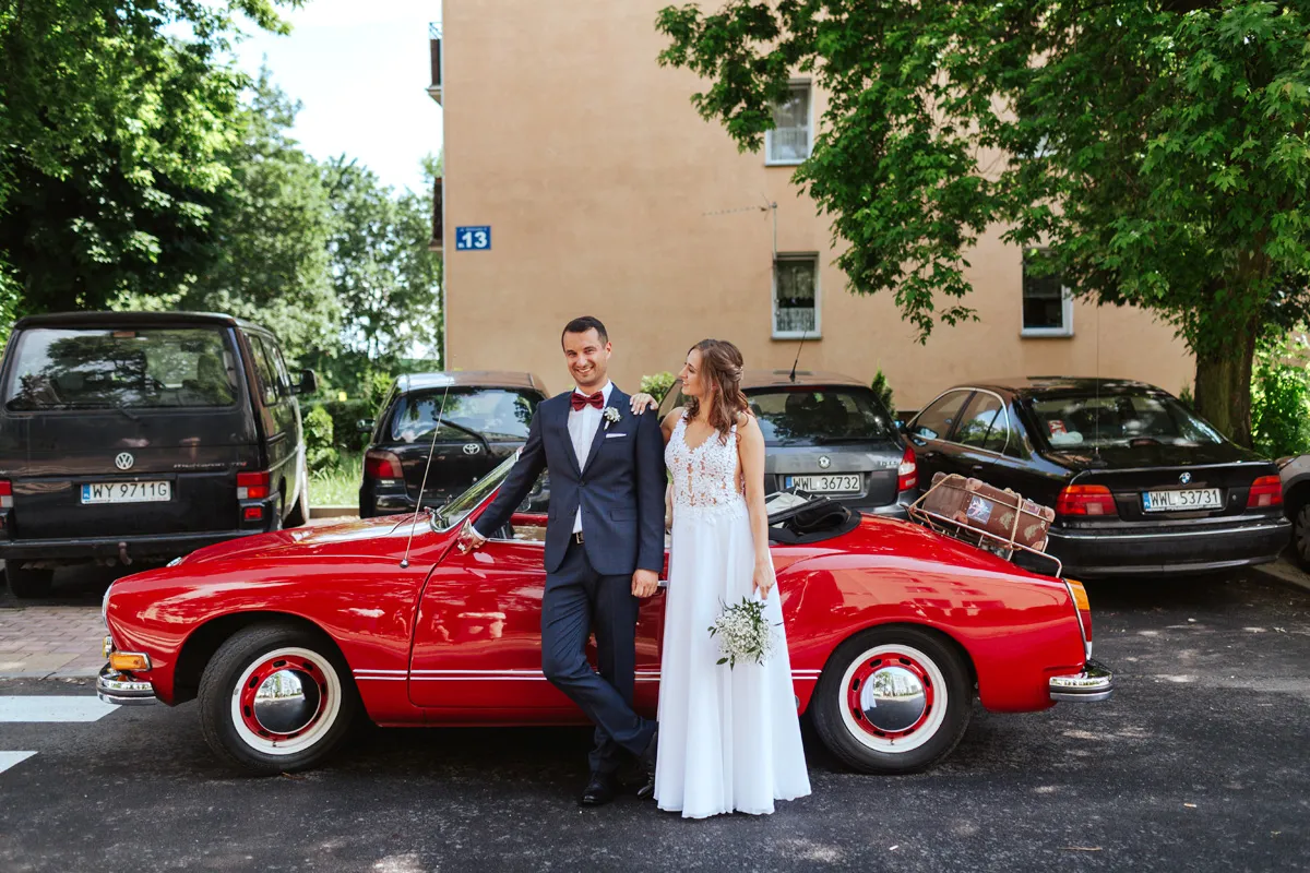 Zdjęcie Czym jechać do ślubu? Odkryj nietypowe i stylowe opcje transportu