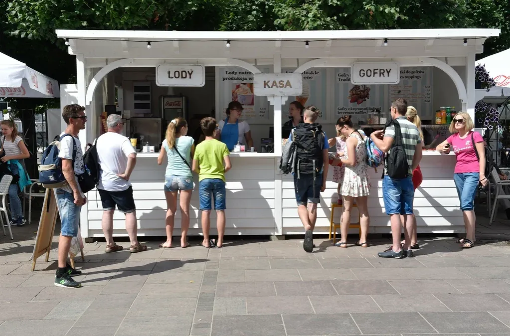 Zdjęcie Ile można zarobić w wakacje? Praca sezonowa i zarobki w Polsce