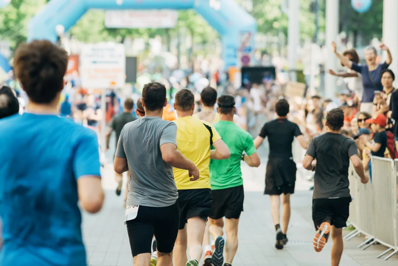 Zdjęcie Jak przygotować się do maratonu: skuteczne plany treningowe i porady