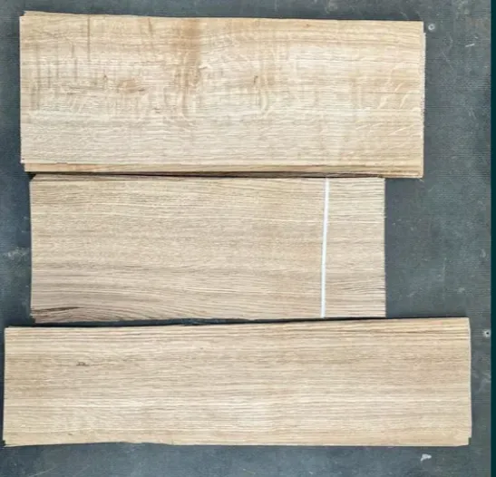 Zdjęcie Fornir dębowy - naturalny materiał dla mistrzów aranżacji wnętrz