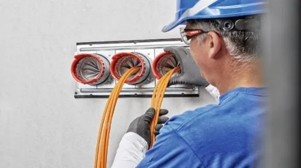 Zdjęcie Montaż wiązek elektrycznych: uniknij najczęstszych błędów i wyzwań