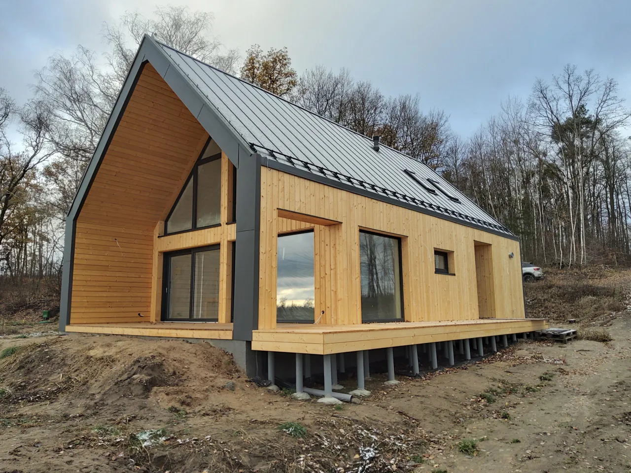 Zdjęcie Dom modułowy: Zgłoszenie czy pozwolenie? Formalności do 70 m&sup2;