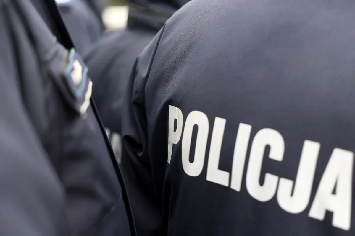 Zdjęcie Czy policja może wylegitymować bez powodu: poznaj swoje prawa i obowiązki