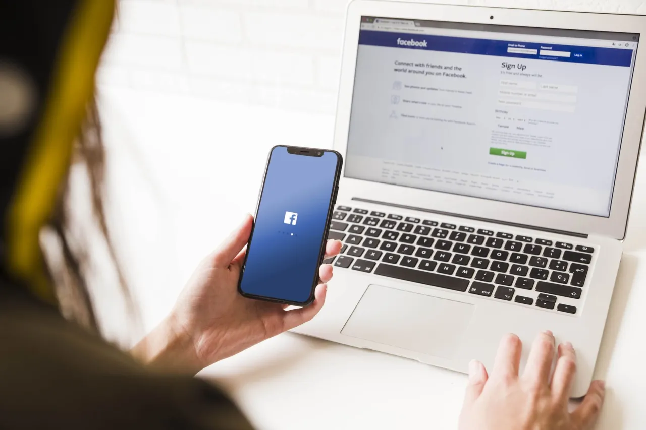 Zdjęcie Jak zobaczyć profil na Facebooku zablokowany dla nieznajomych bez problemów