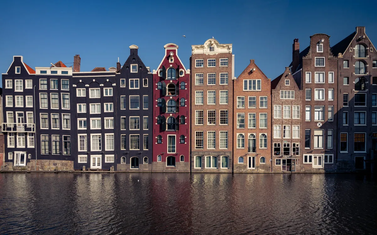 Zdjęcie Co zwiedzić w Amsterdamie? Odkryj ukryte skarby i atrakcje!
