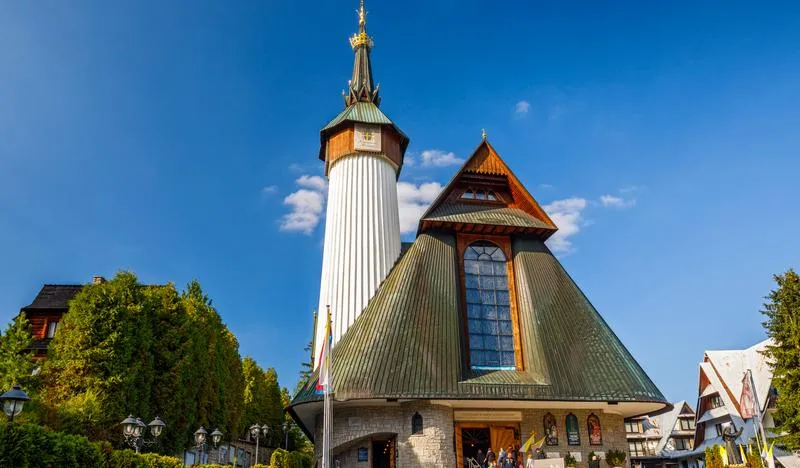 Zdjęcie Sanktuarium Matki Bożej Fatimskiej w Zakopanem: Historia i znaczenie