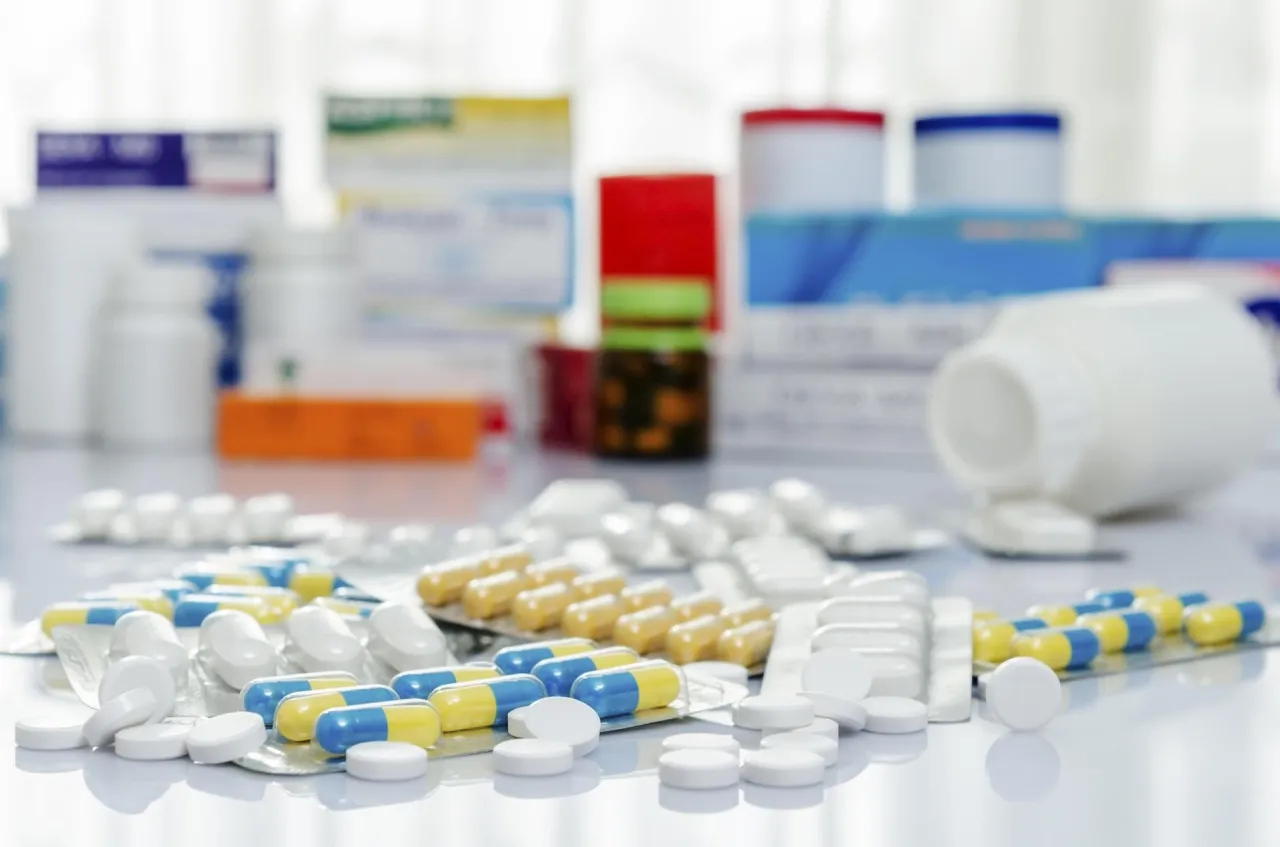 Zdjęcie Jakie leki na bakterie w moczu? Skuteczne antybiotyki i leczenie