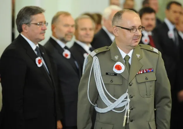 Zdjęcie Generał Nosek i kontrowersje w polskiej armii – prawda o jego działaniach