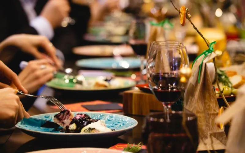 Zdjęcie Gdzie zjeść w Kętrzynie? Odkryj najlepsze restauracje i smaki
