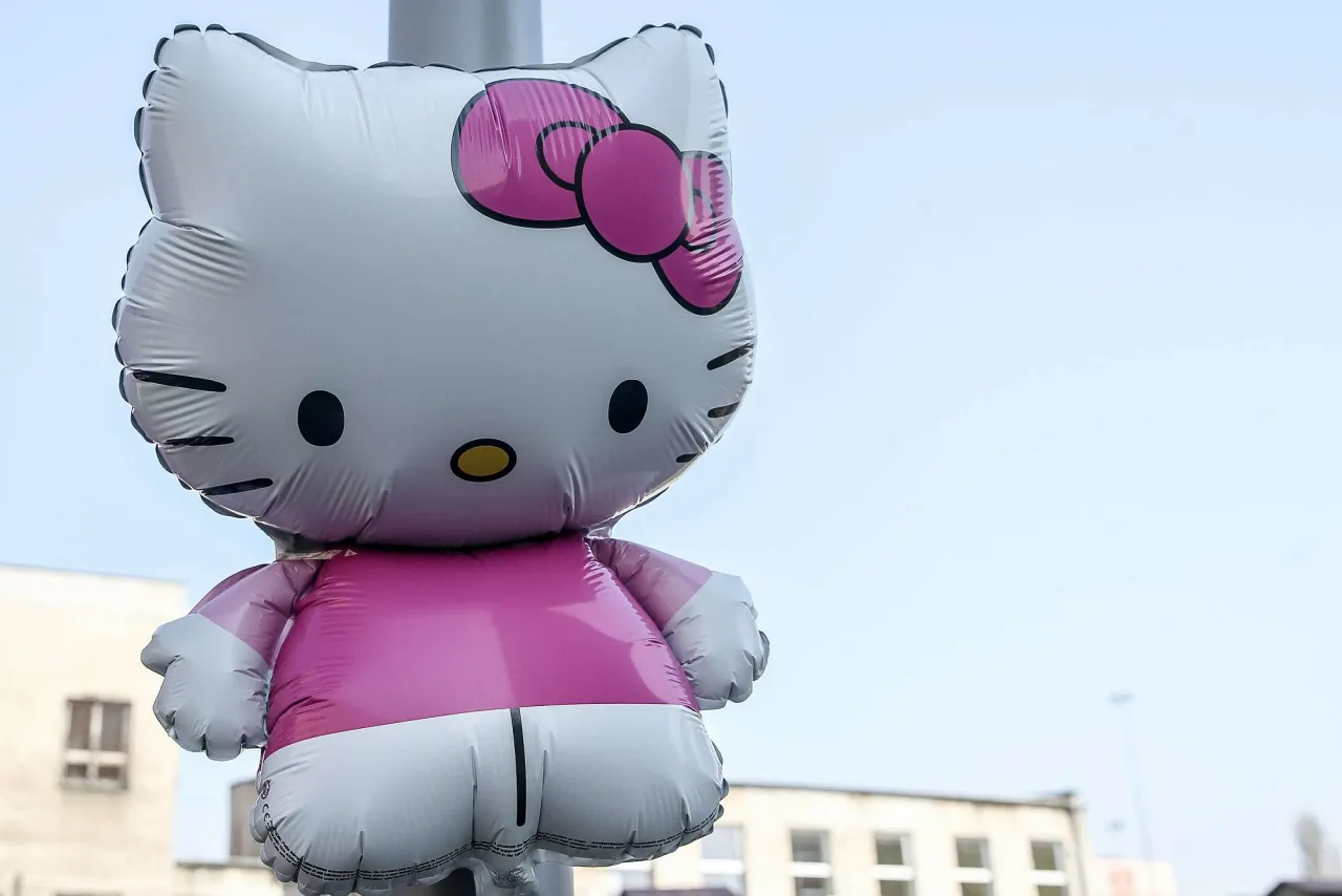 Zdjęcie Skąd się wzięła Hello Kitty? Odkryj jej fascynującą historię