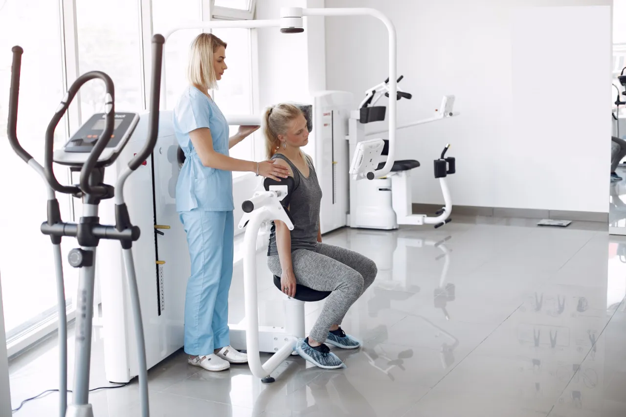 Zdjęcie Co zabrać na rehabilitację kardiologiczną, aby uniknąć problemów?