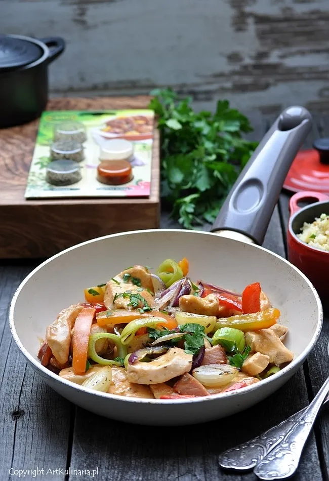 Zdjęcie Jak przygotować idealne ragout drobiowe z warzywami i przyprawami