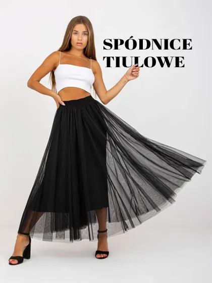 Zdjęcie Jak łączyć tiulową spódnicę? Modne stylizacje na każdą okazję