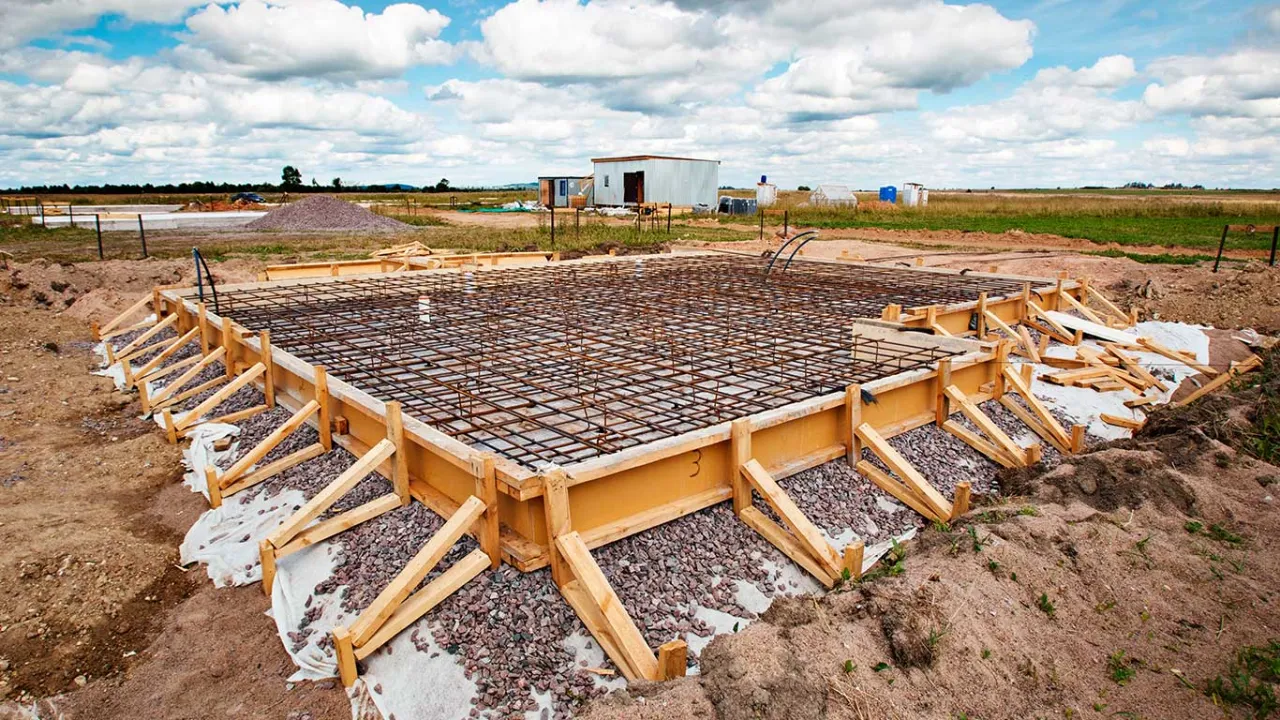Zdjęcie Jaki fundament pod dom szkieletowy 35m2 - uniknij kosztownych błędów