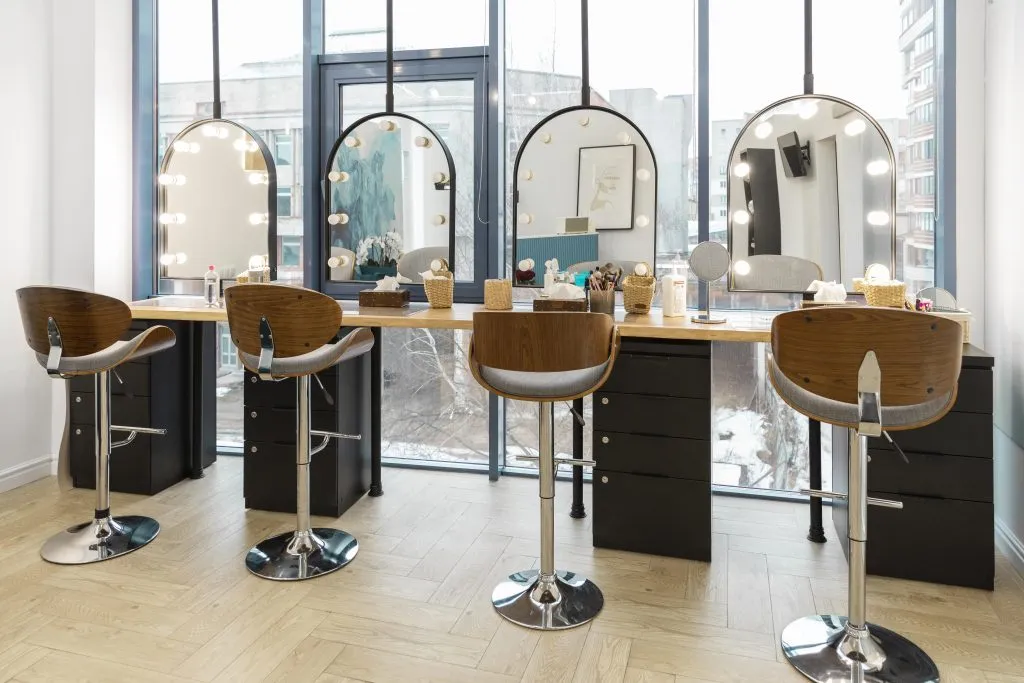 Zdjęcie Jak rozreklamować salon fryzjerski i przyciągnąć więcej klientów