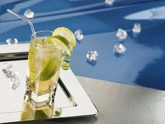 Zdjęcie Najlepsze drinki z Red Label, które zaskoczą Twoje podniebienie